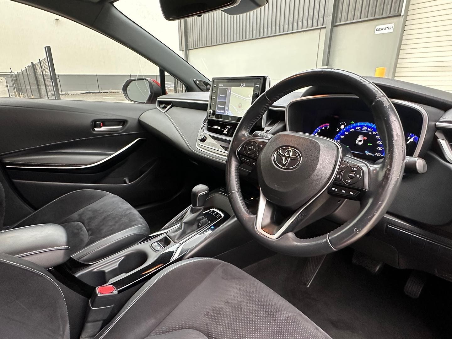 Toyota Corolla image 3