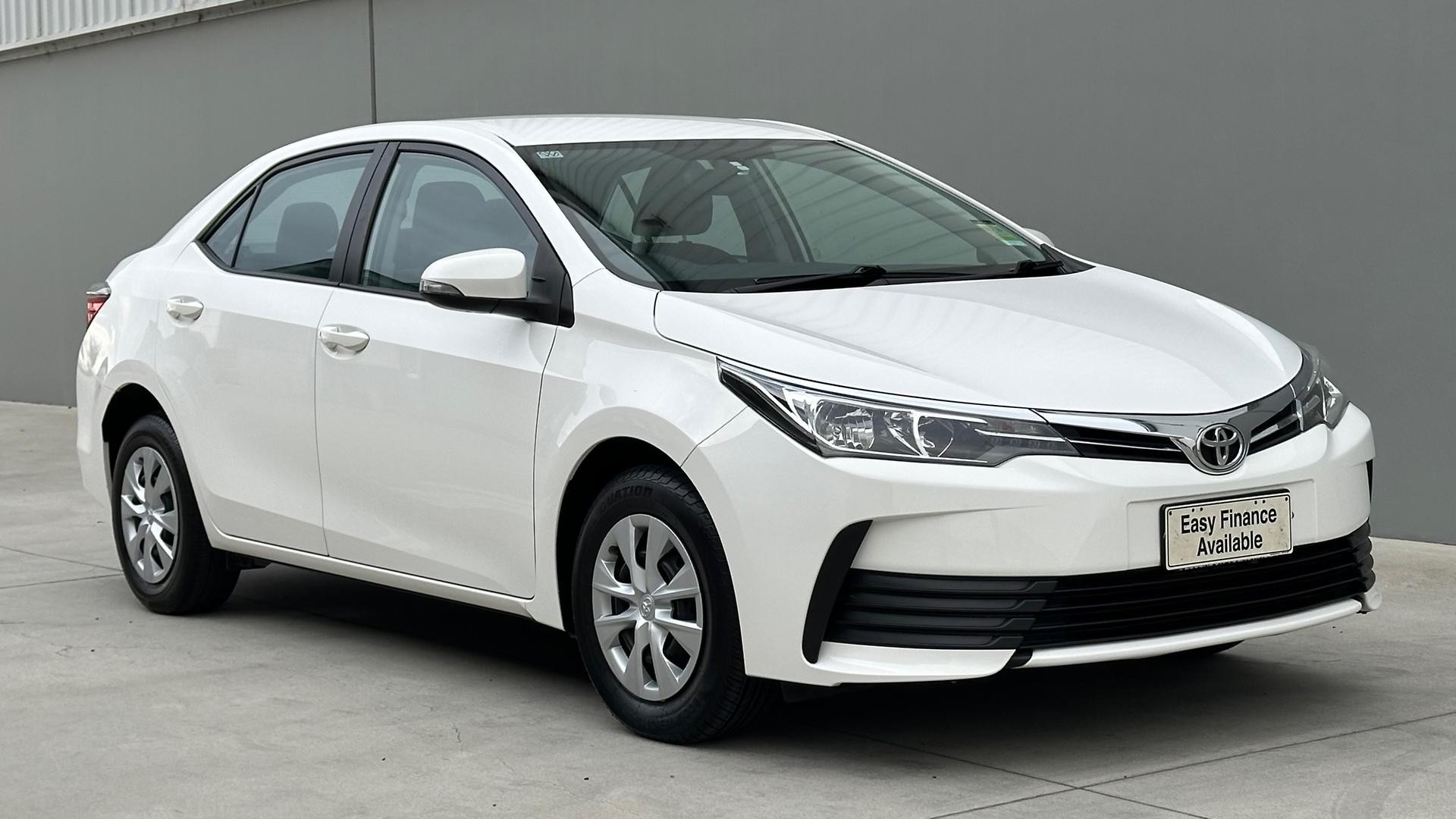 Toyota Corolla image 2