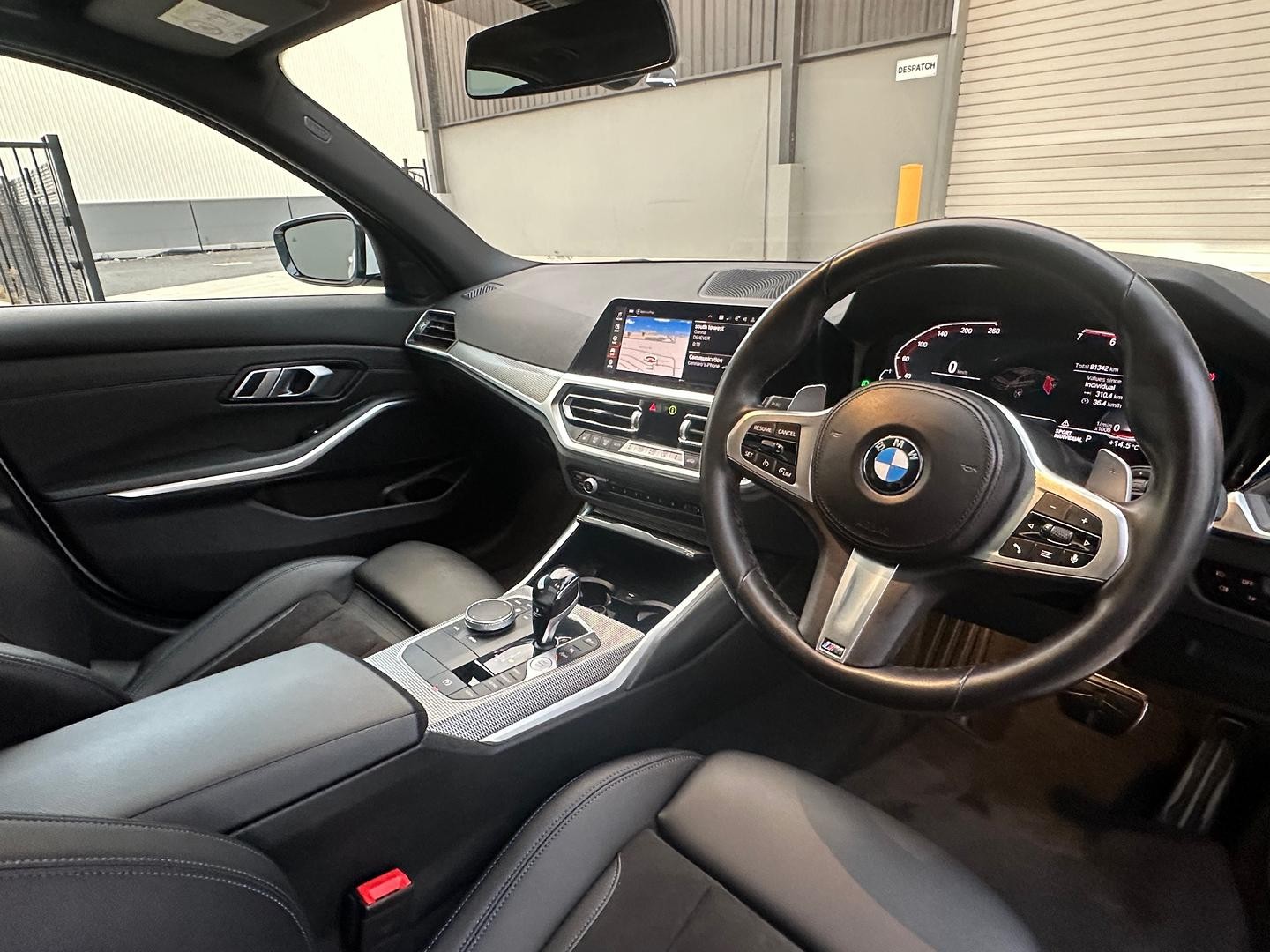 BMW 3 Series image 3