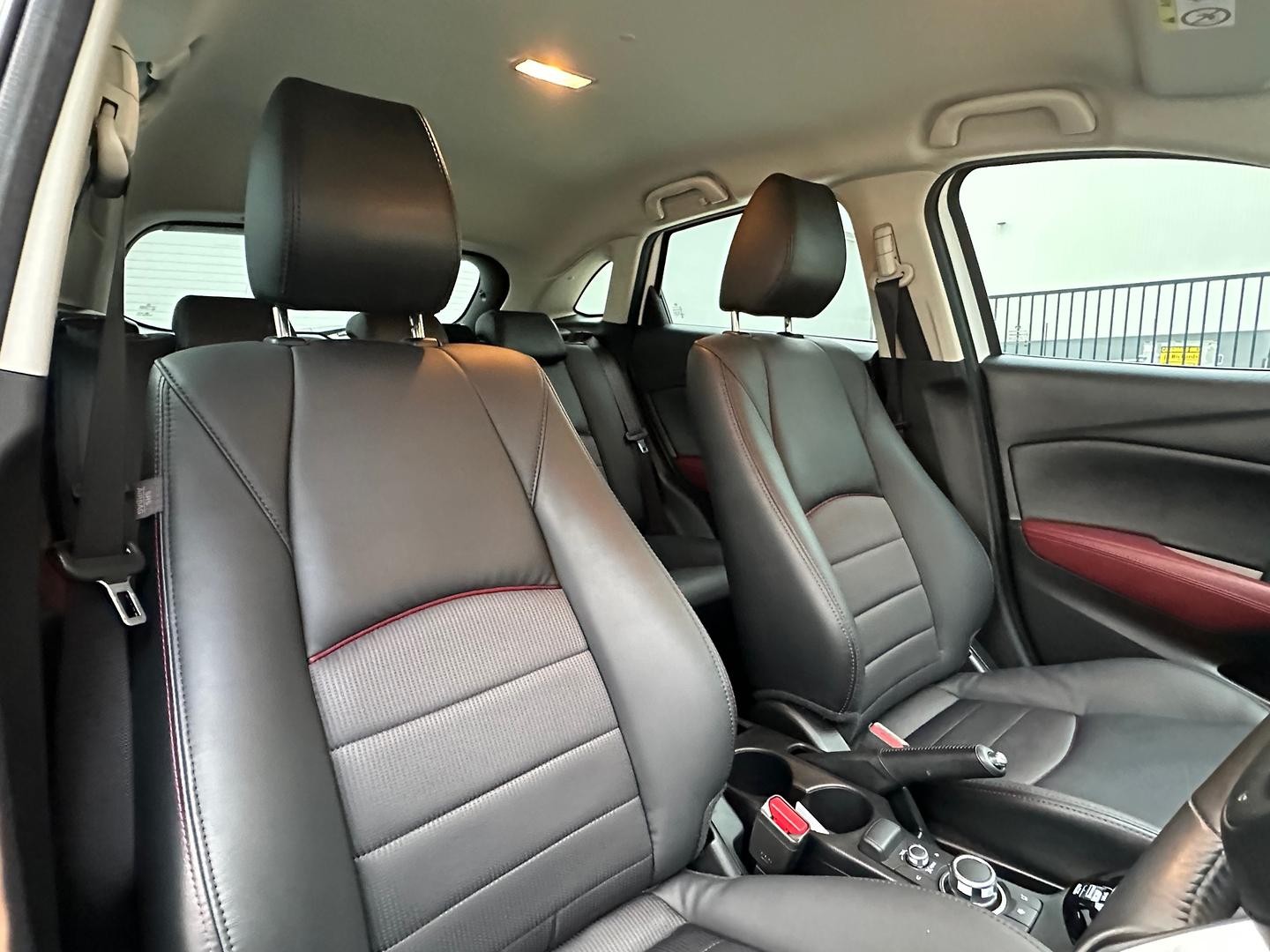 Mazda Cx-3 image 4