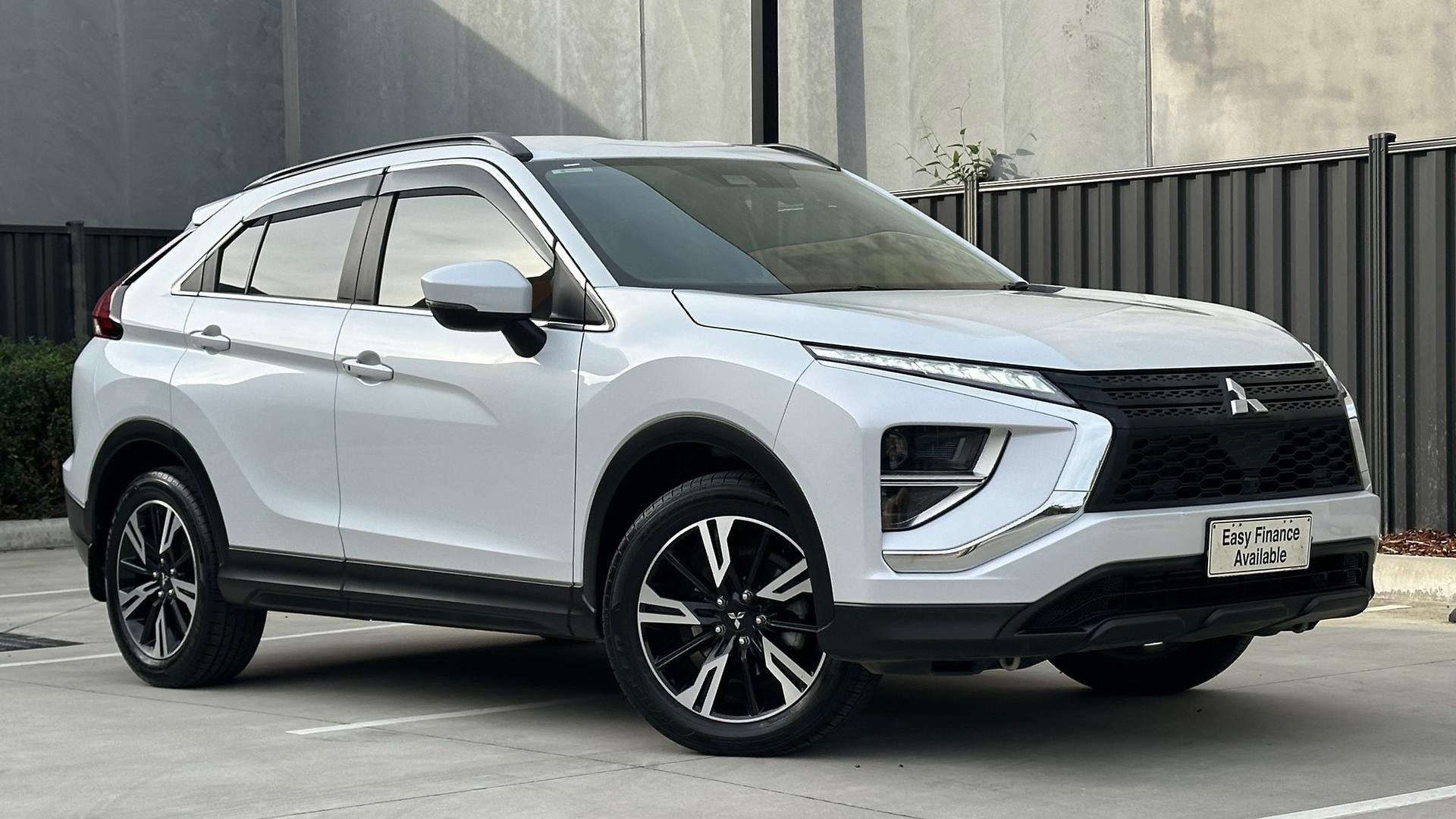 Mitsubishi Eclipse Cross image 1