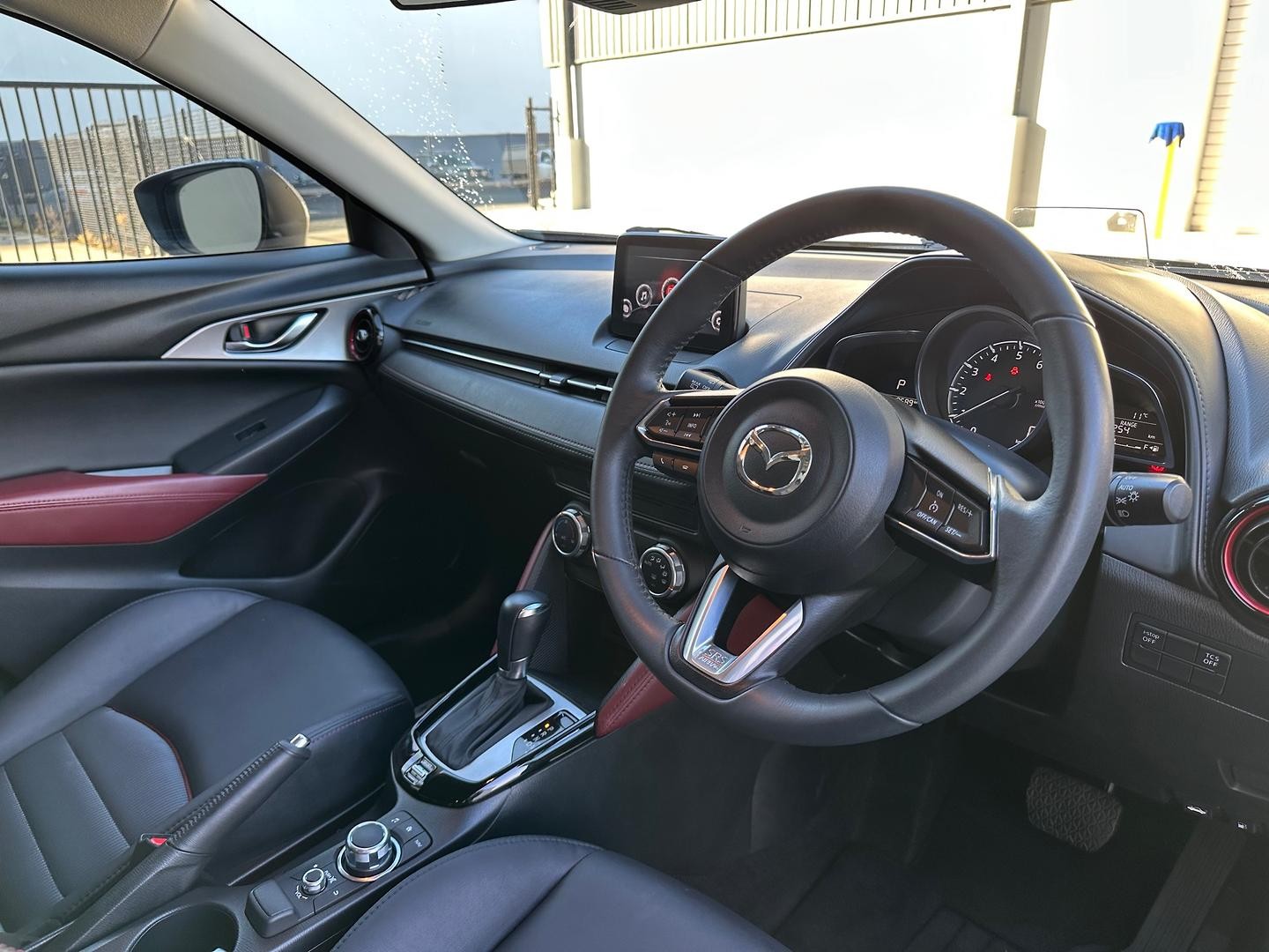 Mazda Cx-3 image 3