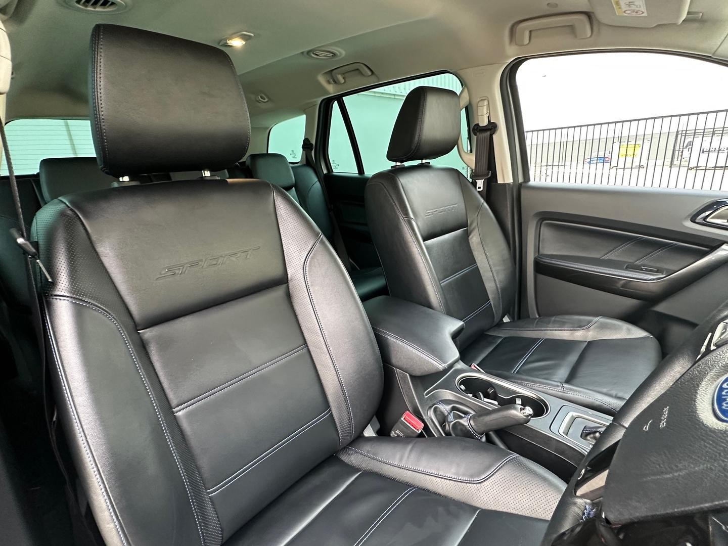 Ford Everest image 4