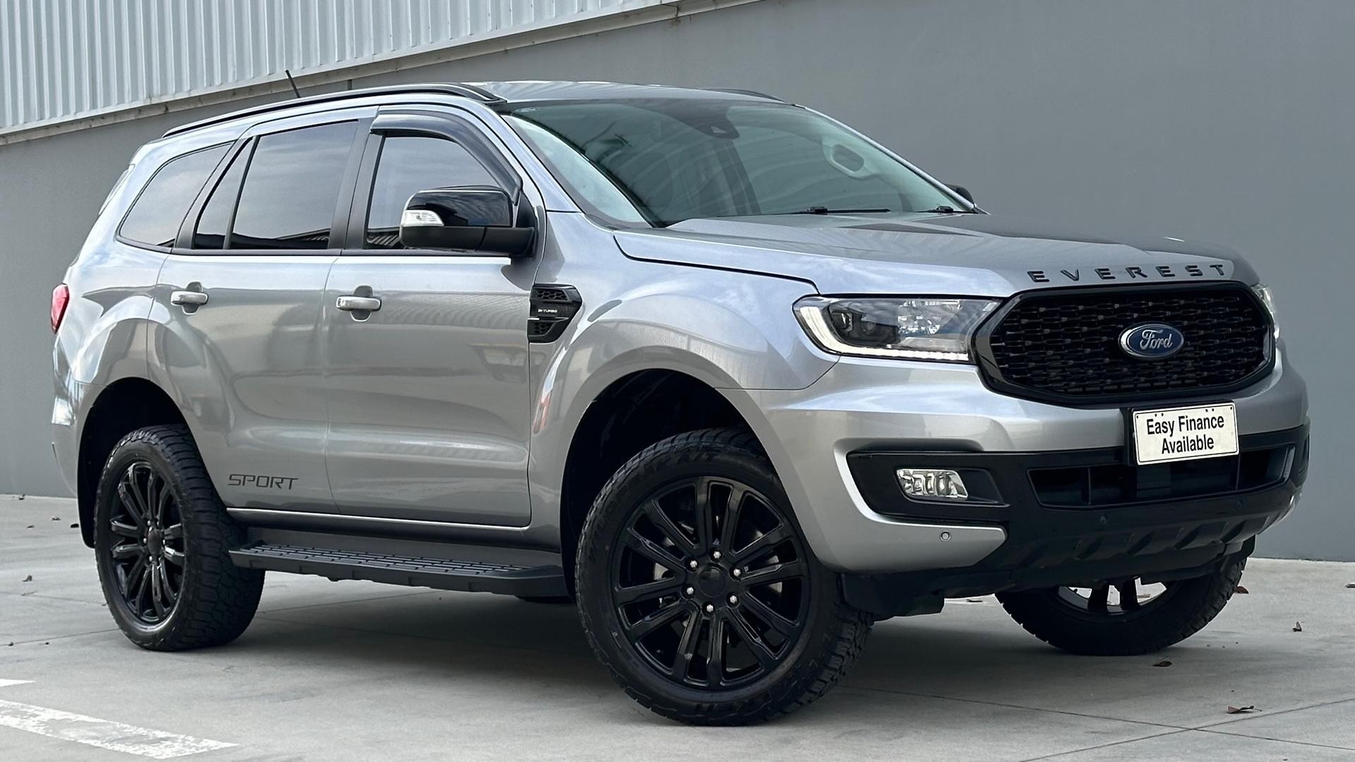 Ford Everest image 1