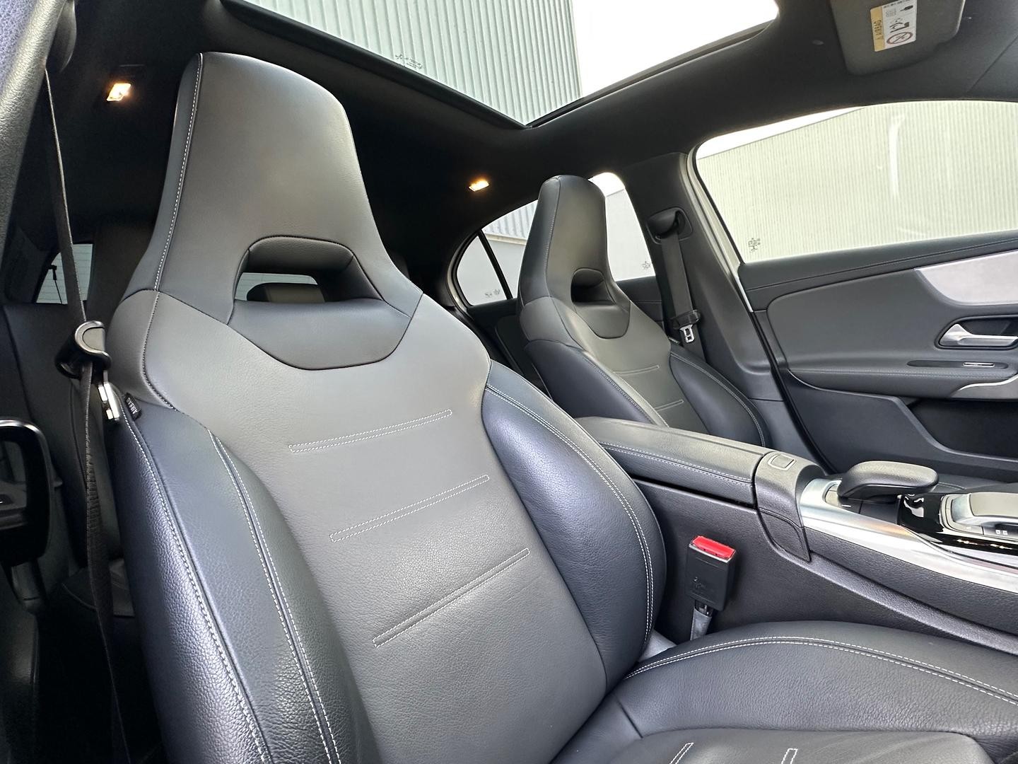 Mercedes Benz A-class image 4