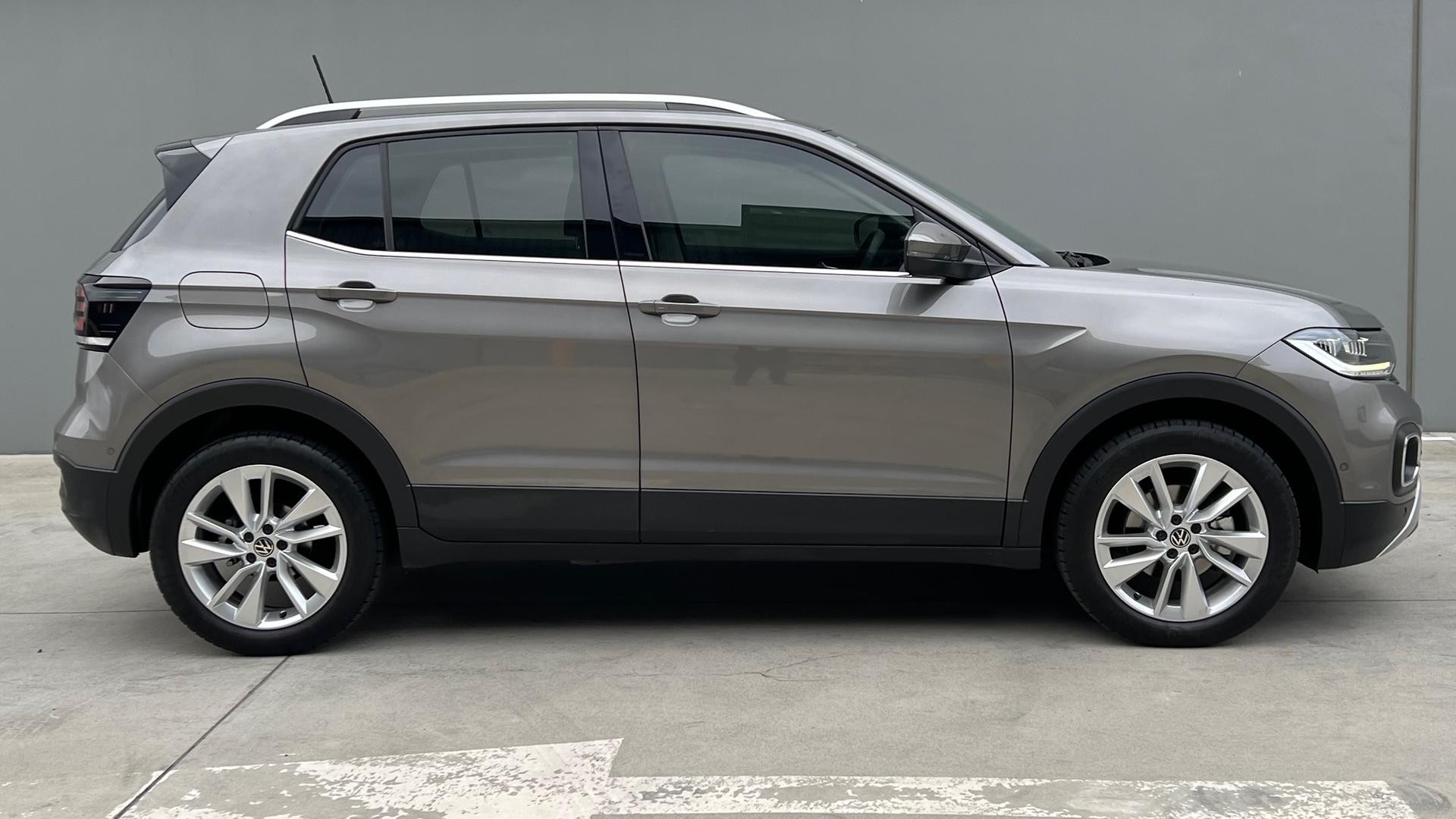 Volkswagen T-cross image 3
