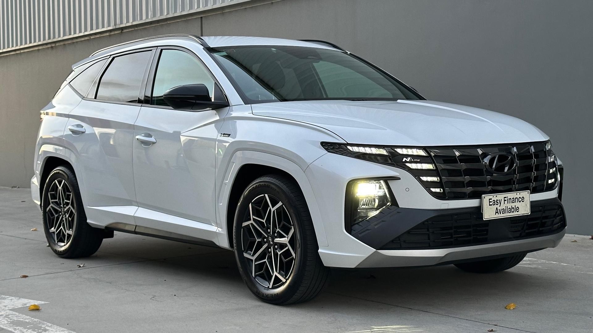 Hyundai Tucson image 2
