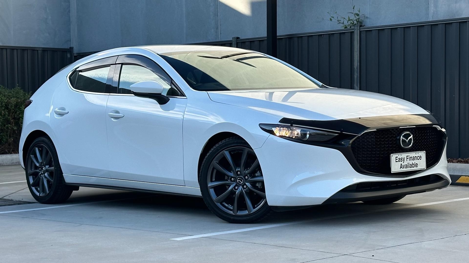 Mazda 3 image 1