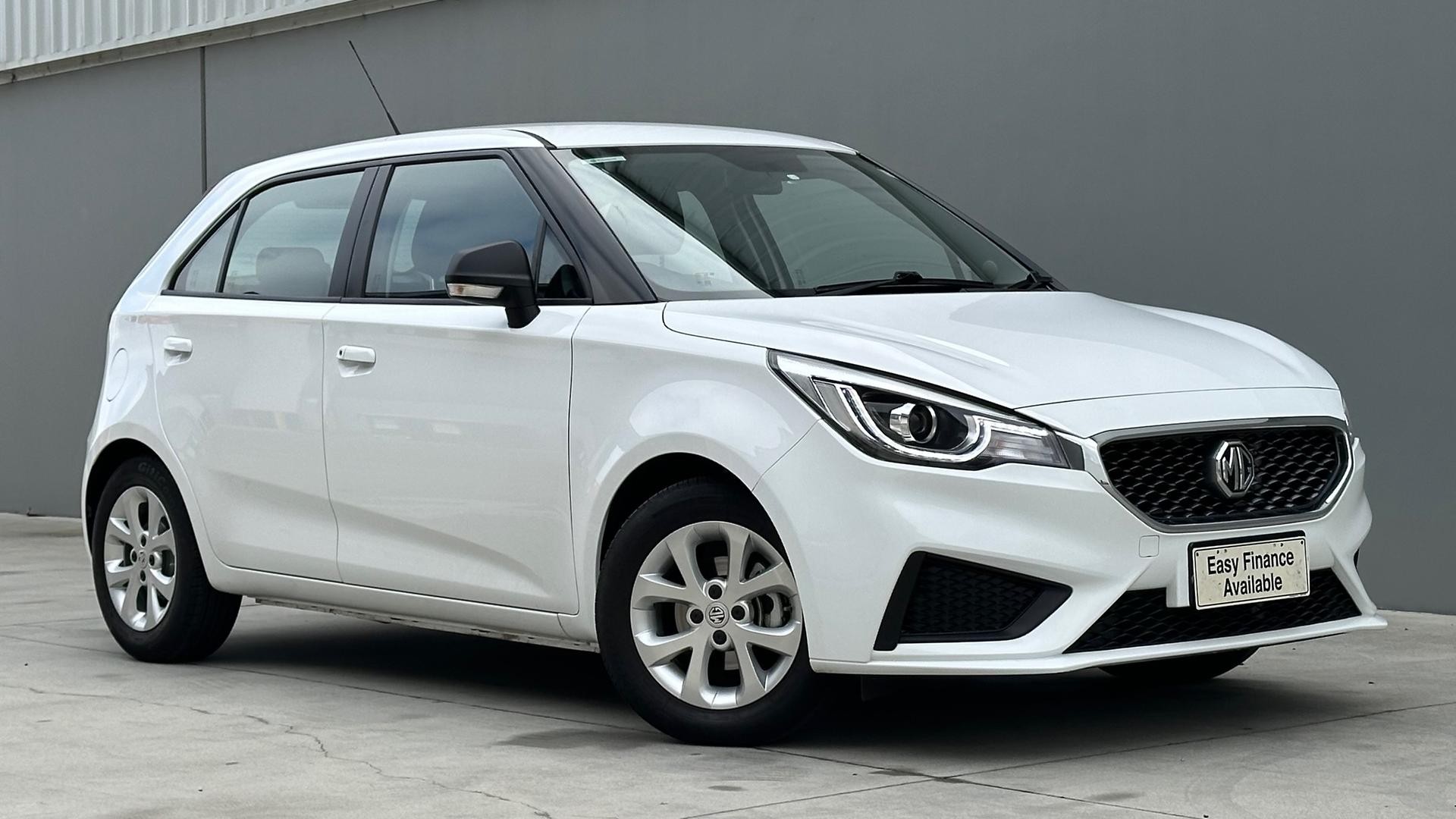 MG Mg3 image 1
