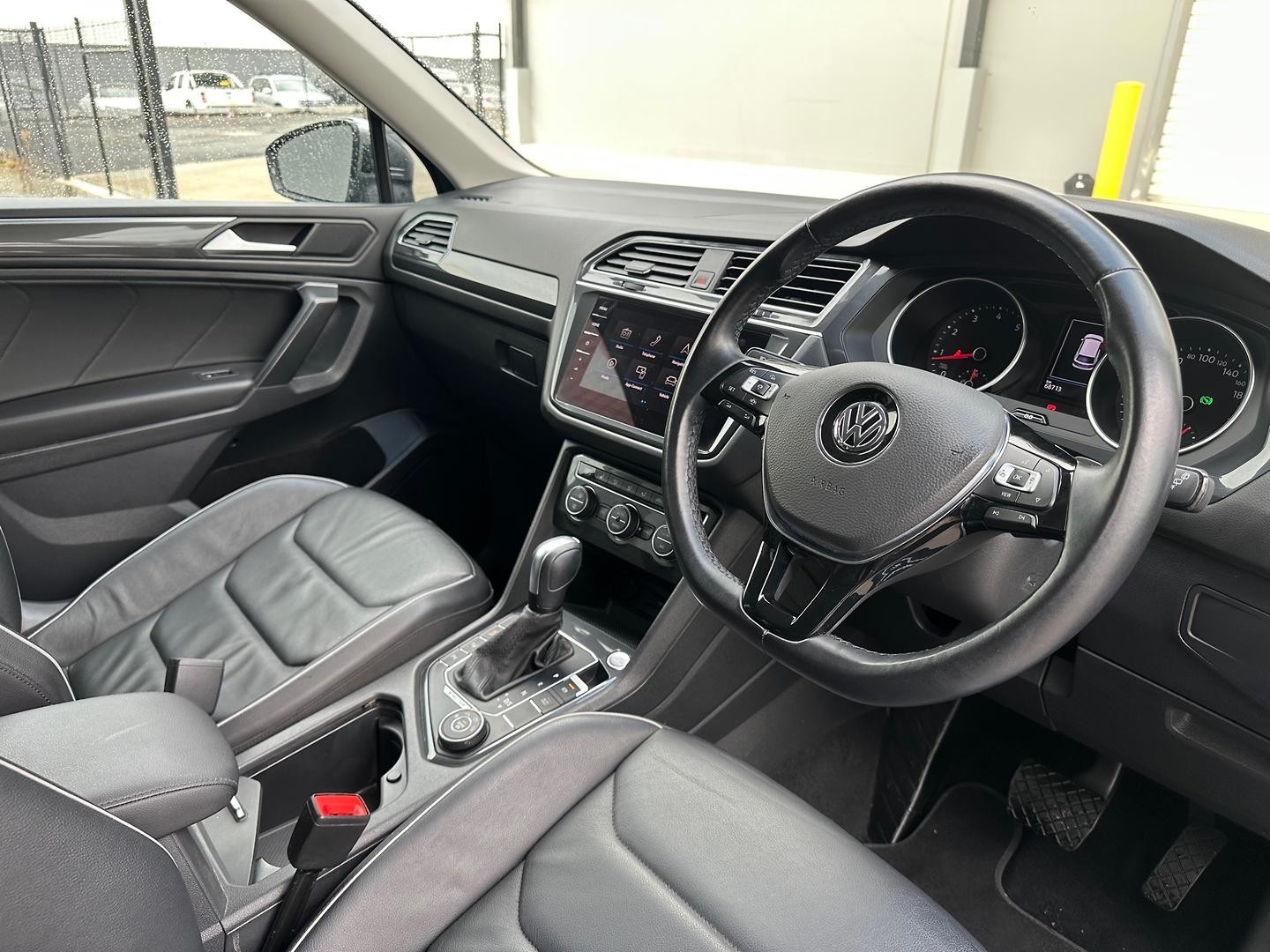 Volkswagen Tiguan image 3