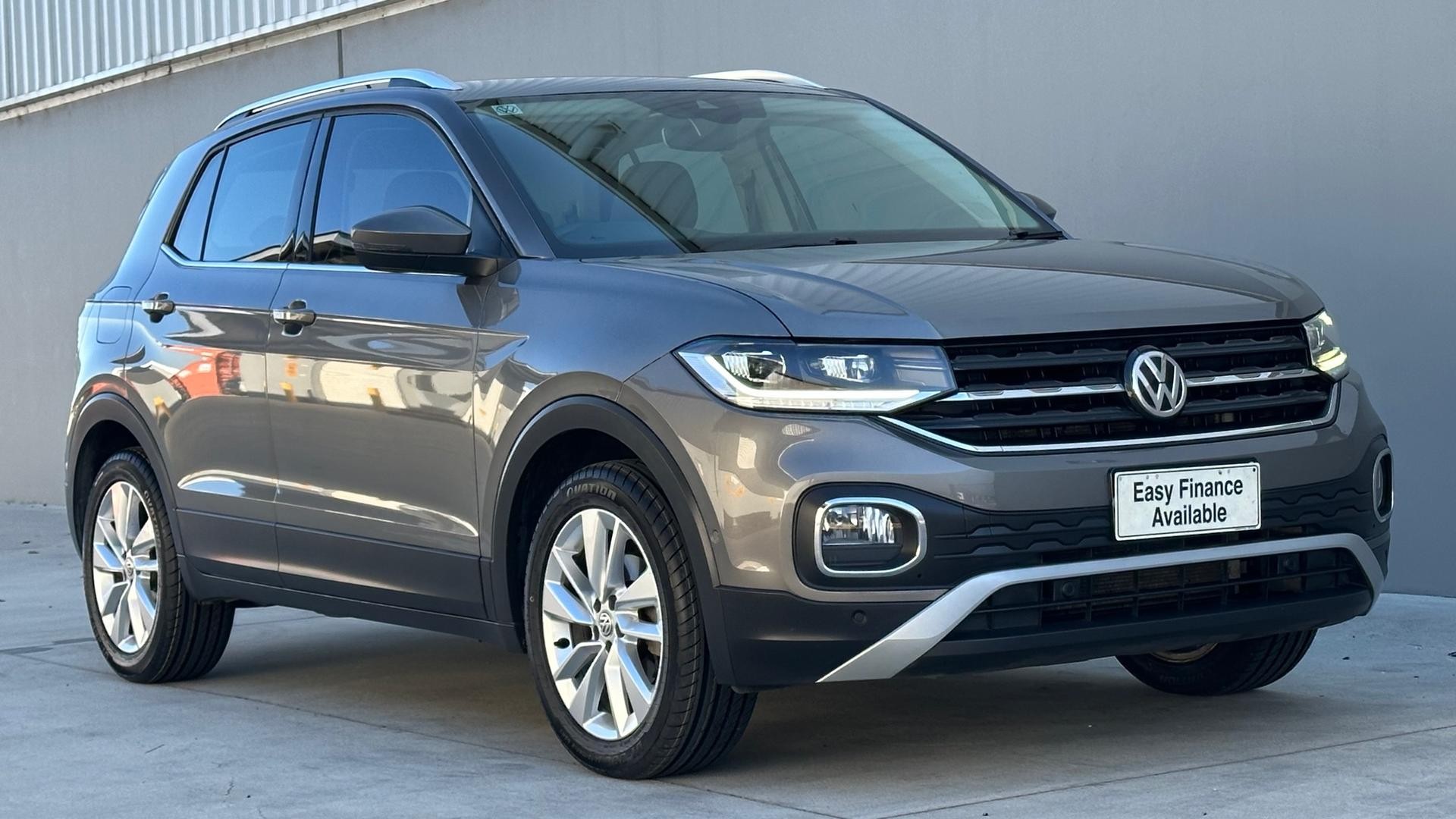 Volkswagen T-cross image 2