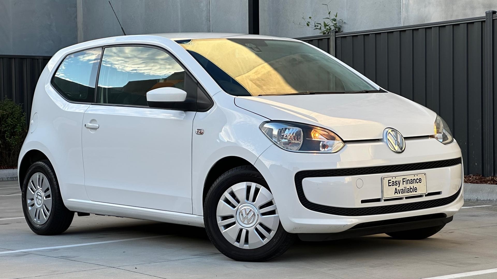 Volkswagen Up! image 1