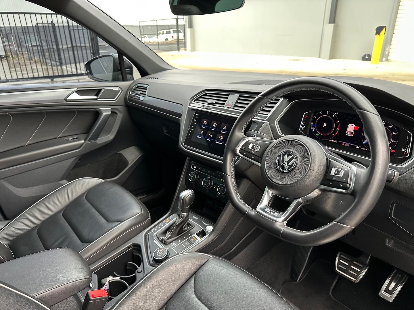 Volkswagen Tiguan image 3