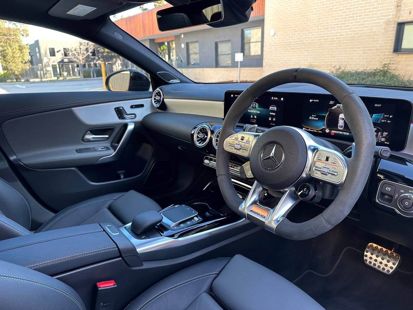 Mercedes Benz Cla-class image 3