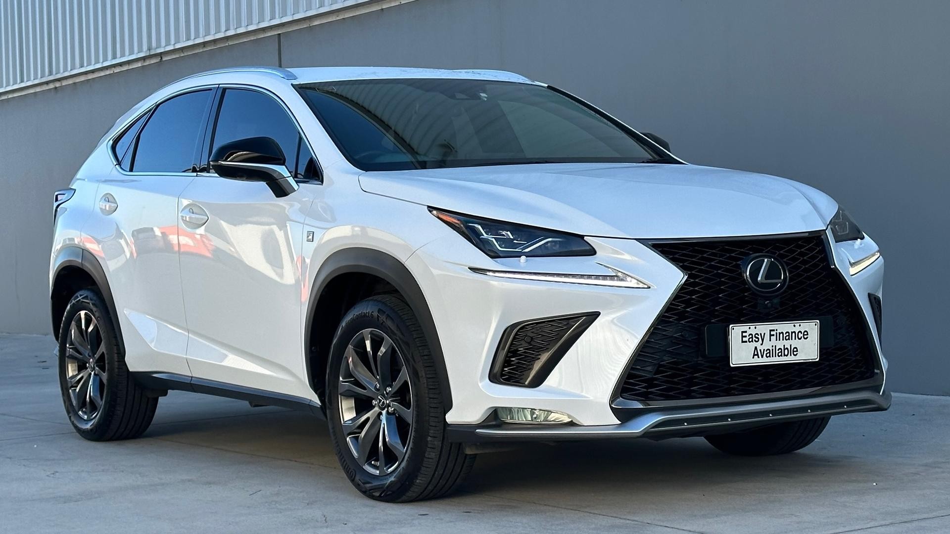 Lexus Nx image 2