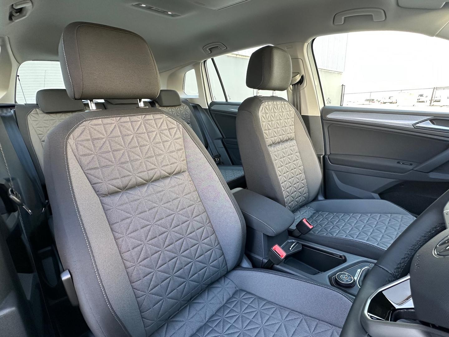 Volkswagen Tiguan image 4