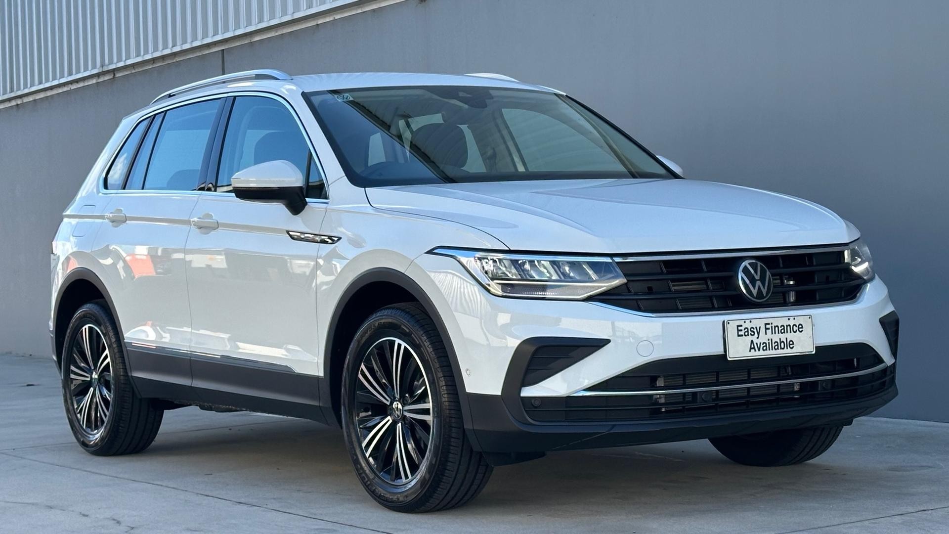 Volkswagen Tiguan image 2