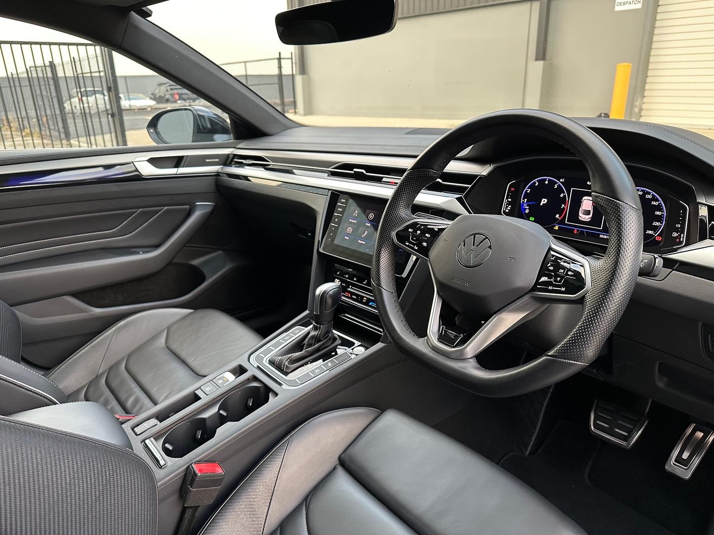 Volkswagen Arteon image 3