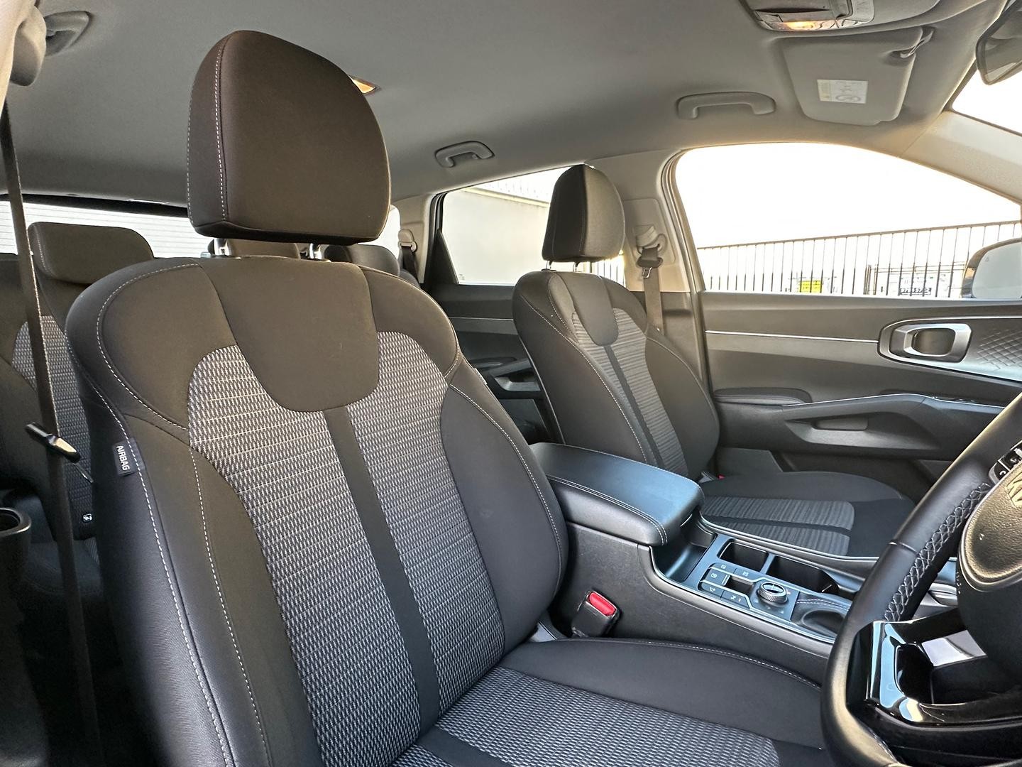Kia Sorento image 4