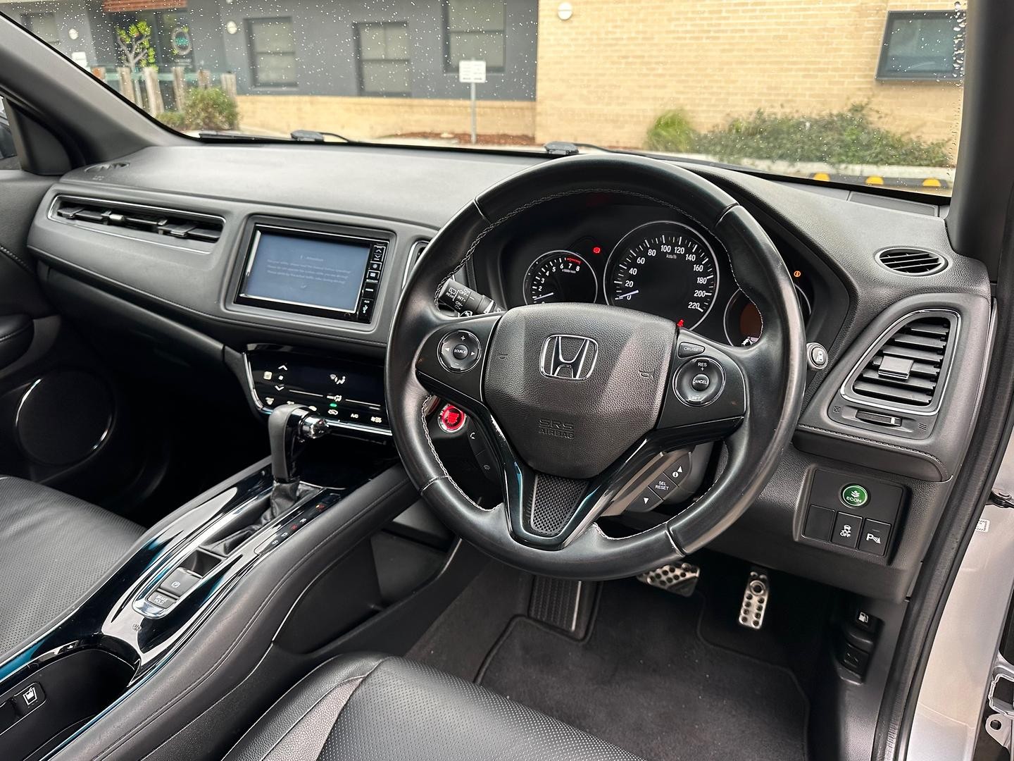 Honda Hr-v image 3