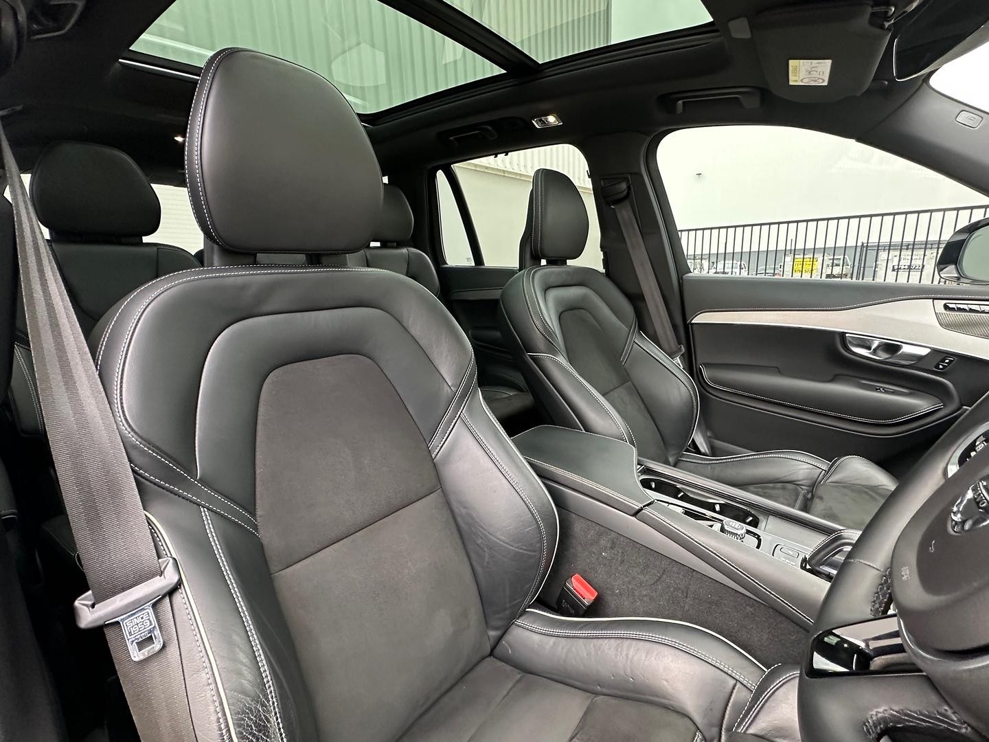 Volvo Xc90 image 4
