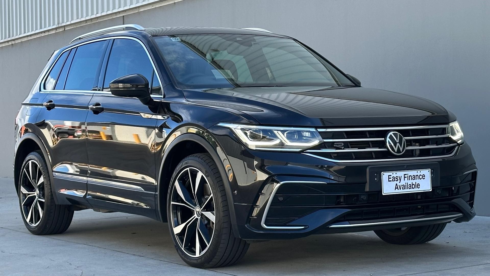Volkswagen Tiguan image 2