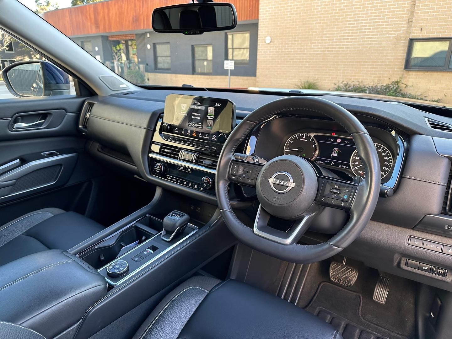 Nissan Pathfinder image 3