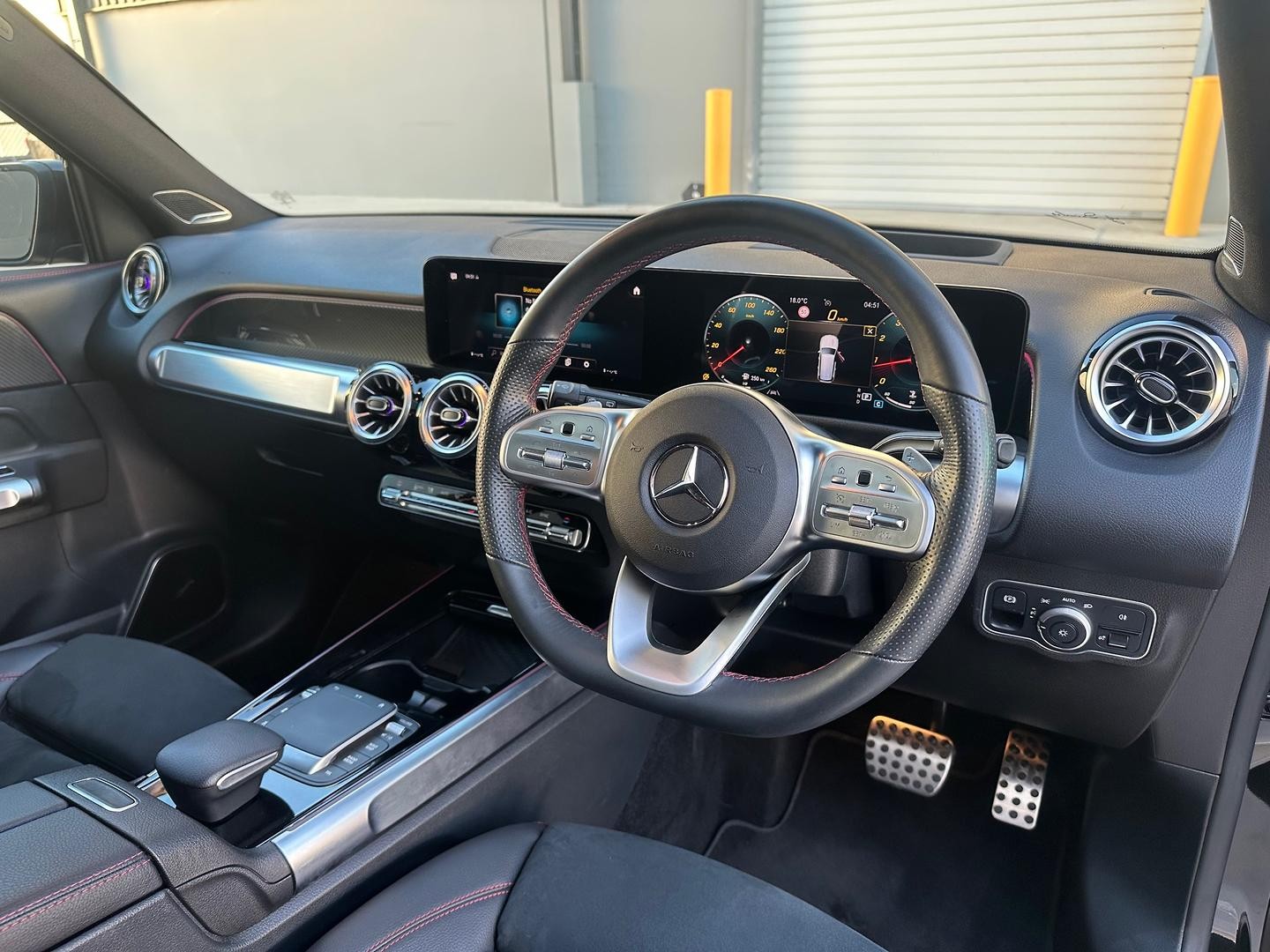 Mercedes Benz Glb-class image 3