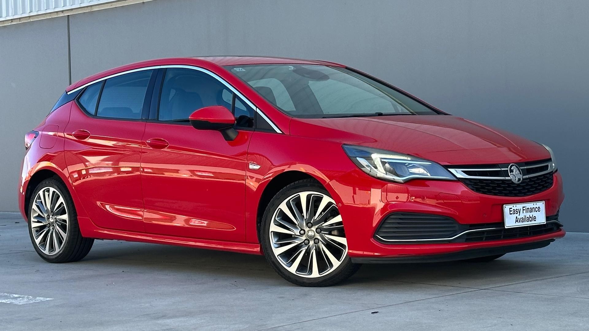Holden Astra image 1