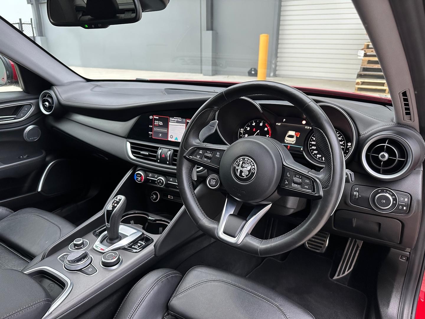 Alfa Romeo Giulia image 3