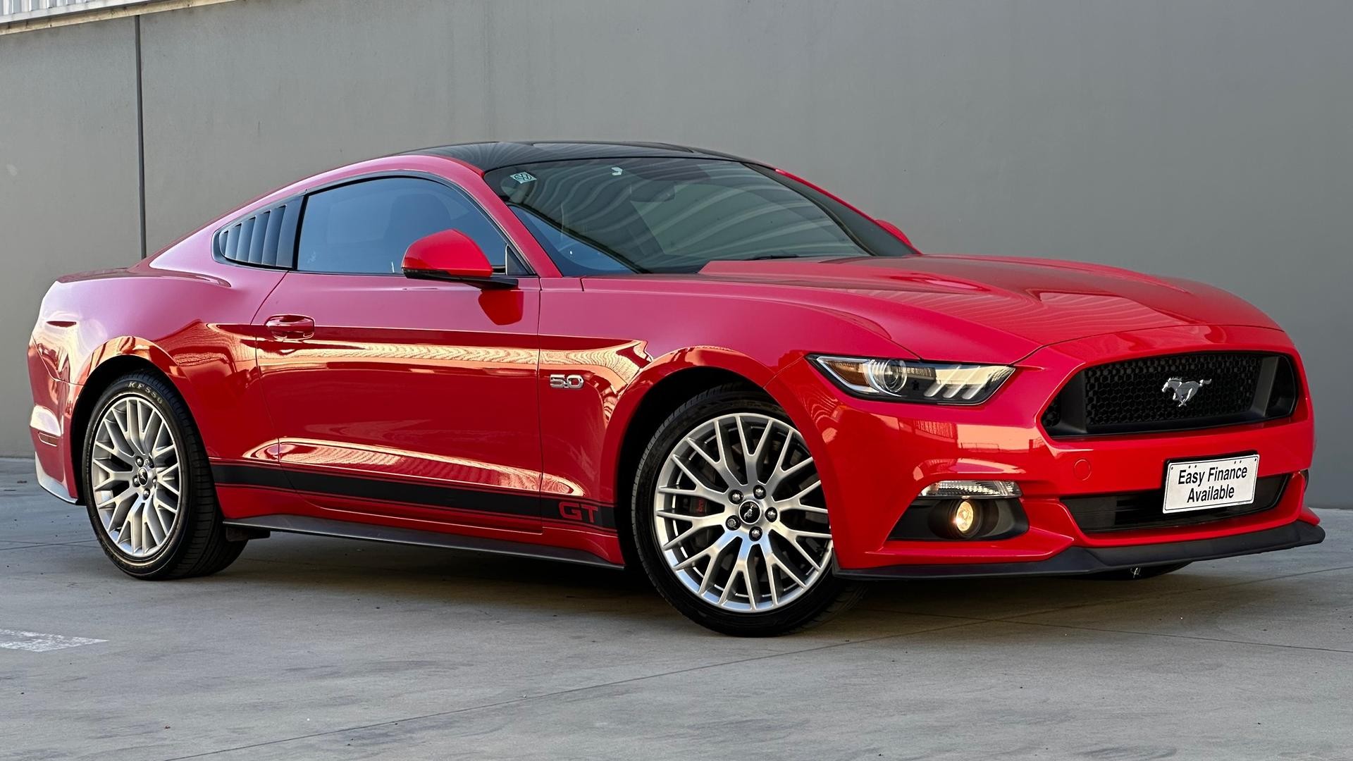 Ford Mustang image 1