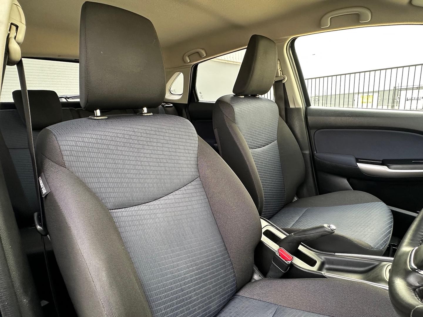 Suzuki Baleno image 4