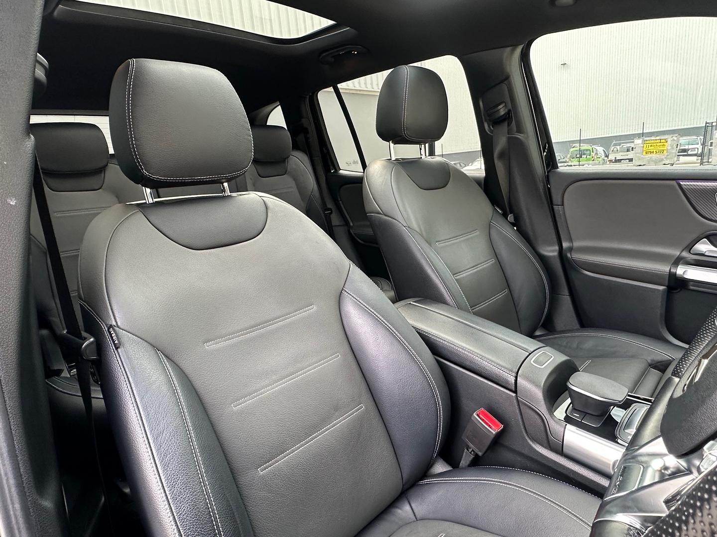 Mercedes Benz Glb-class image 4