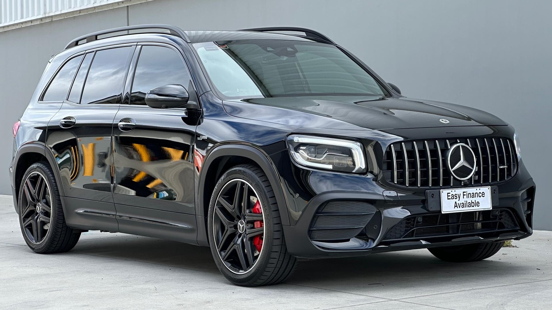 Mercedes Benz Glb-class image 2