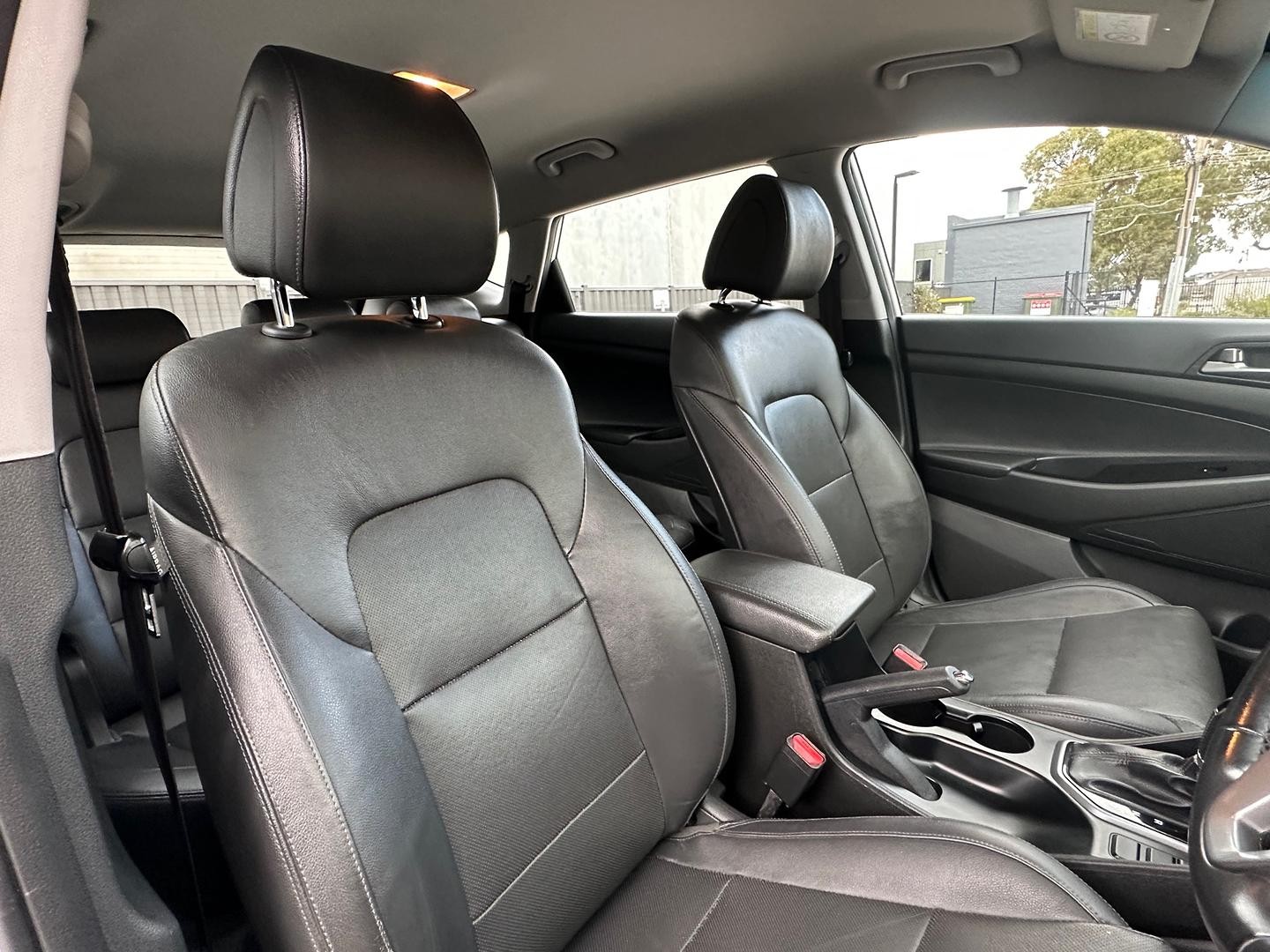 Hyundai Tucson image 4