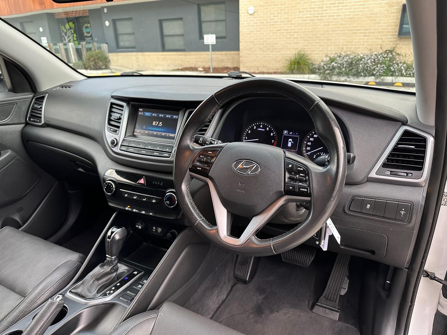 Hyundai Tucson image 3