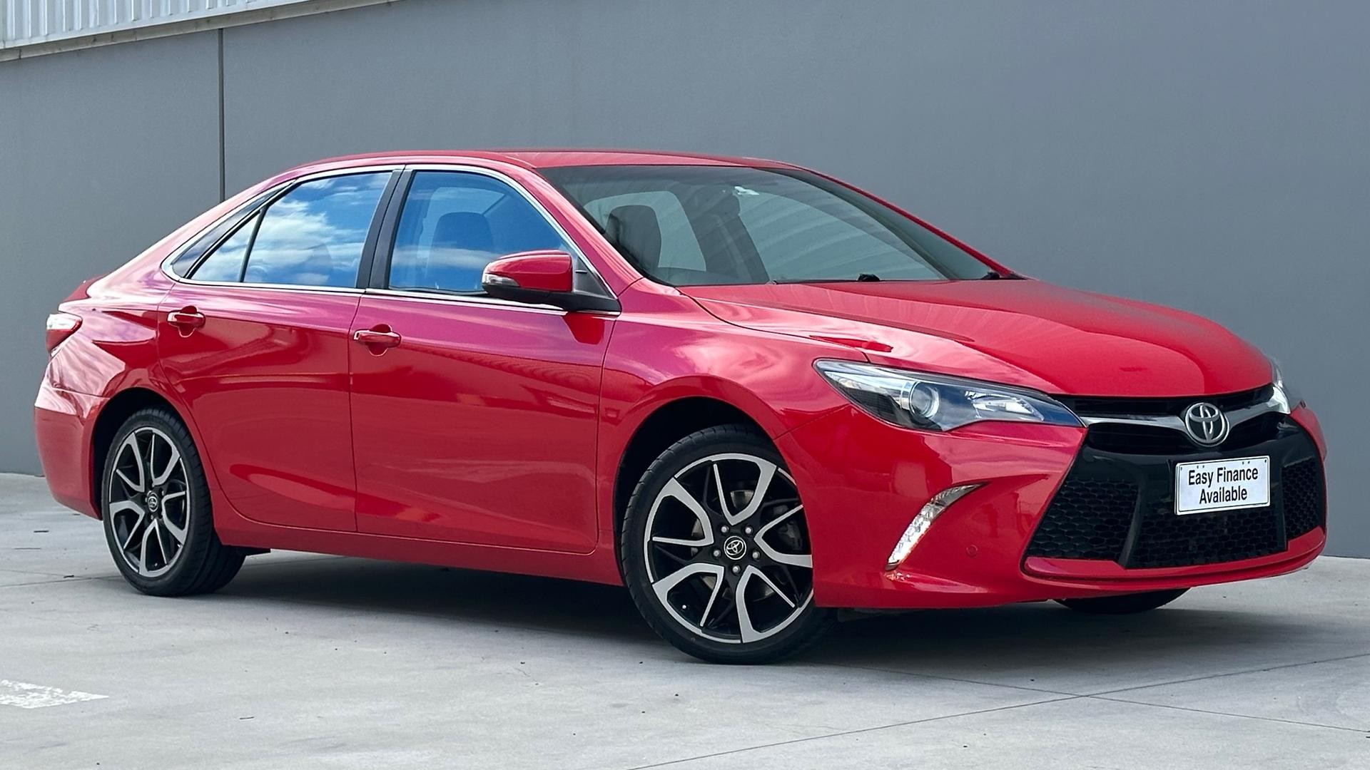 Toyota Camry image 1
