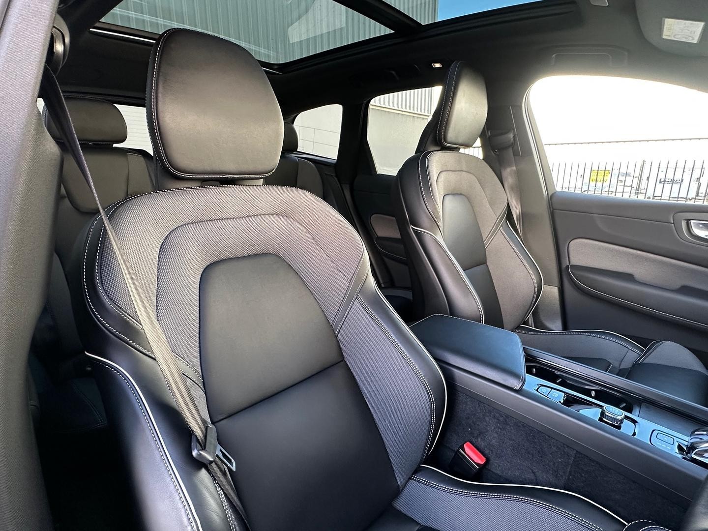 Volvo Xc60 image 4