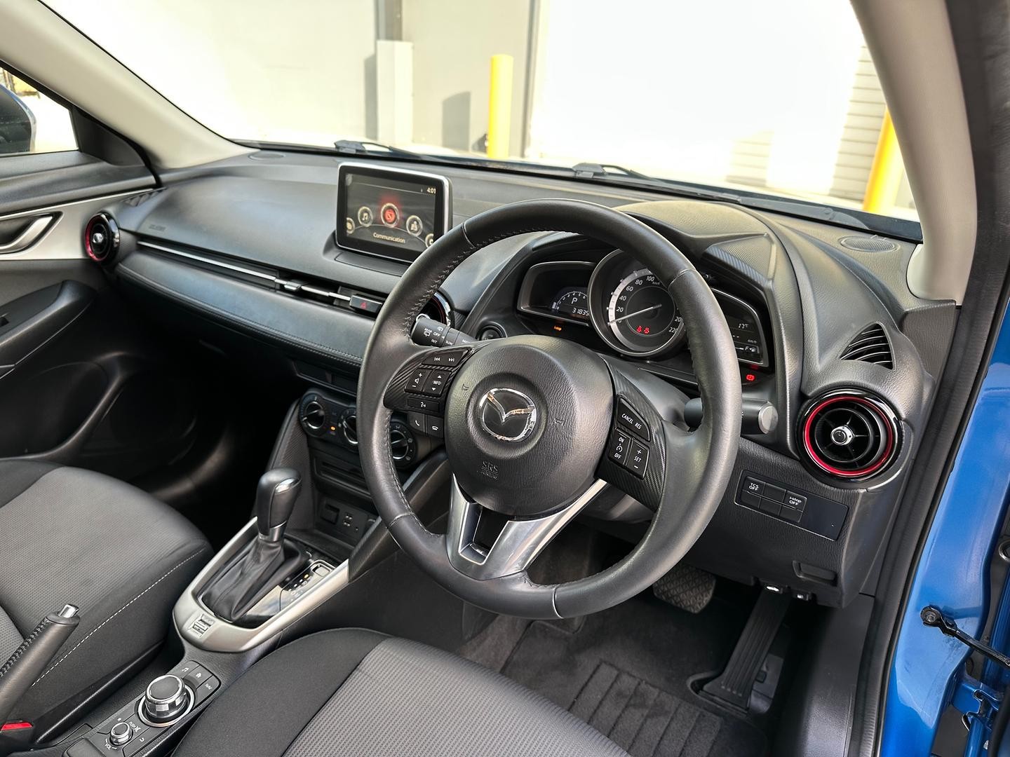 Mazda Cx-3 image 3