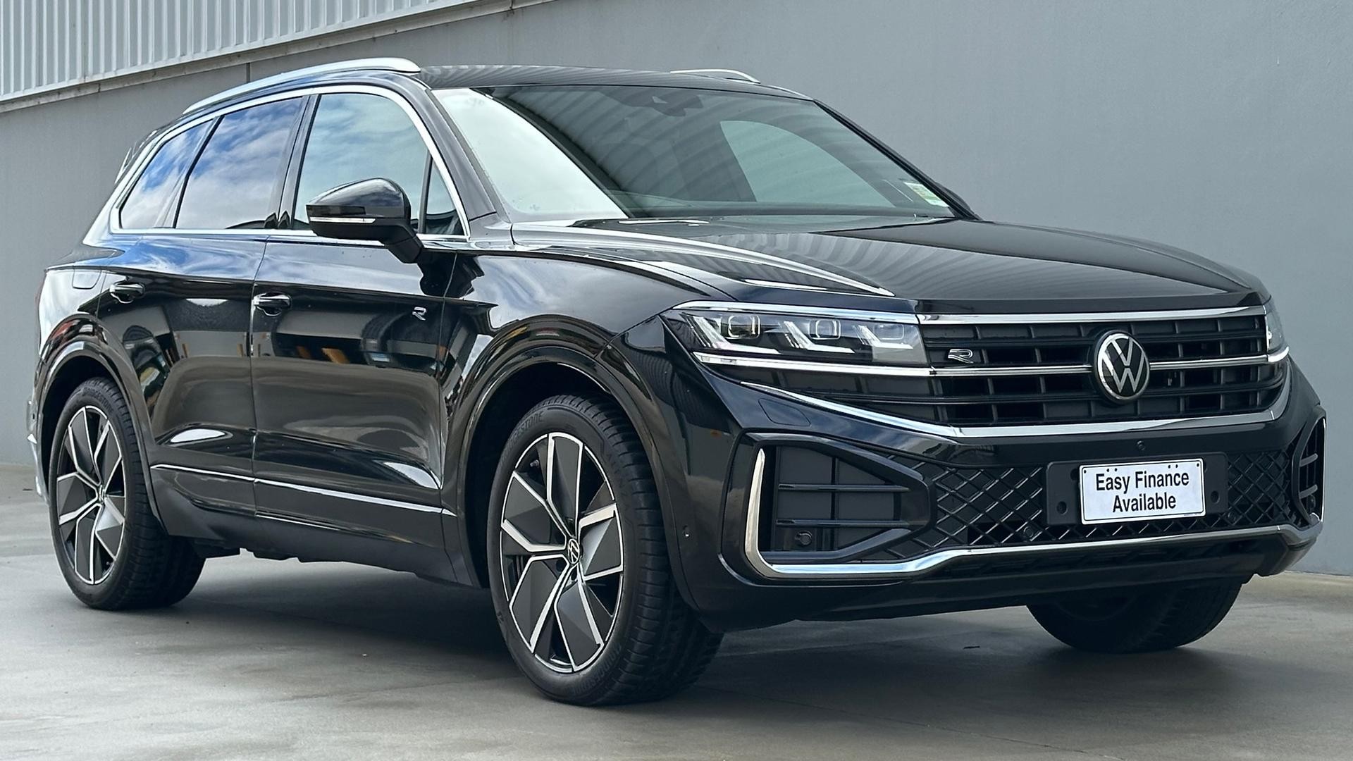 Volkswagen Touareg image 2