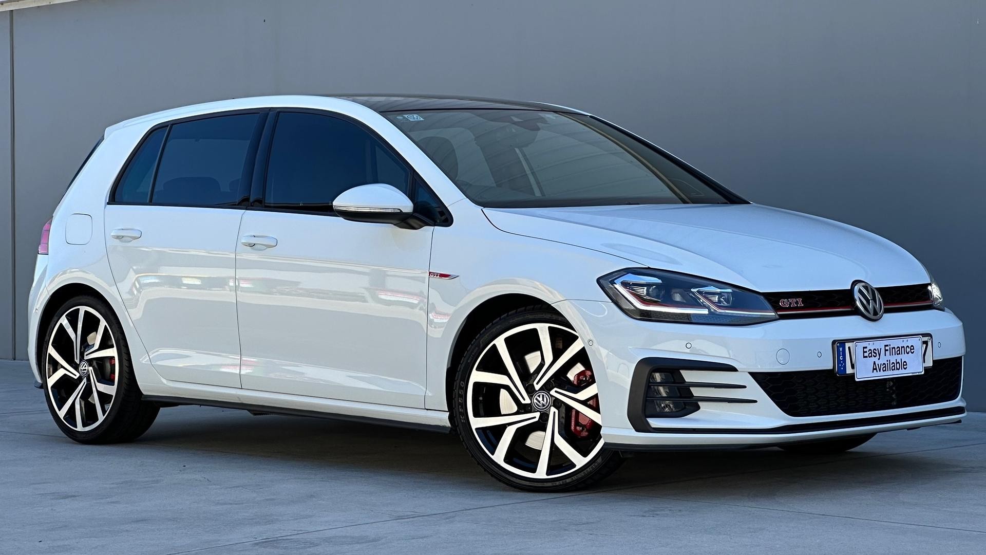Volkswagen Golf image 1