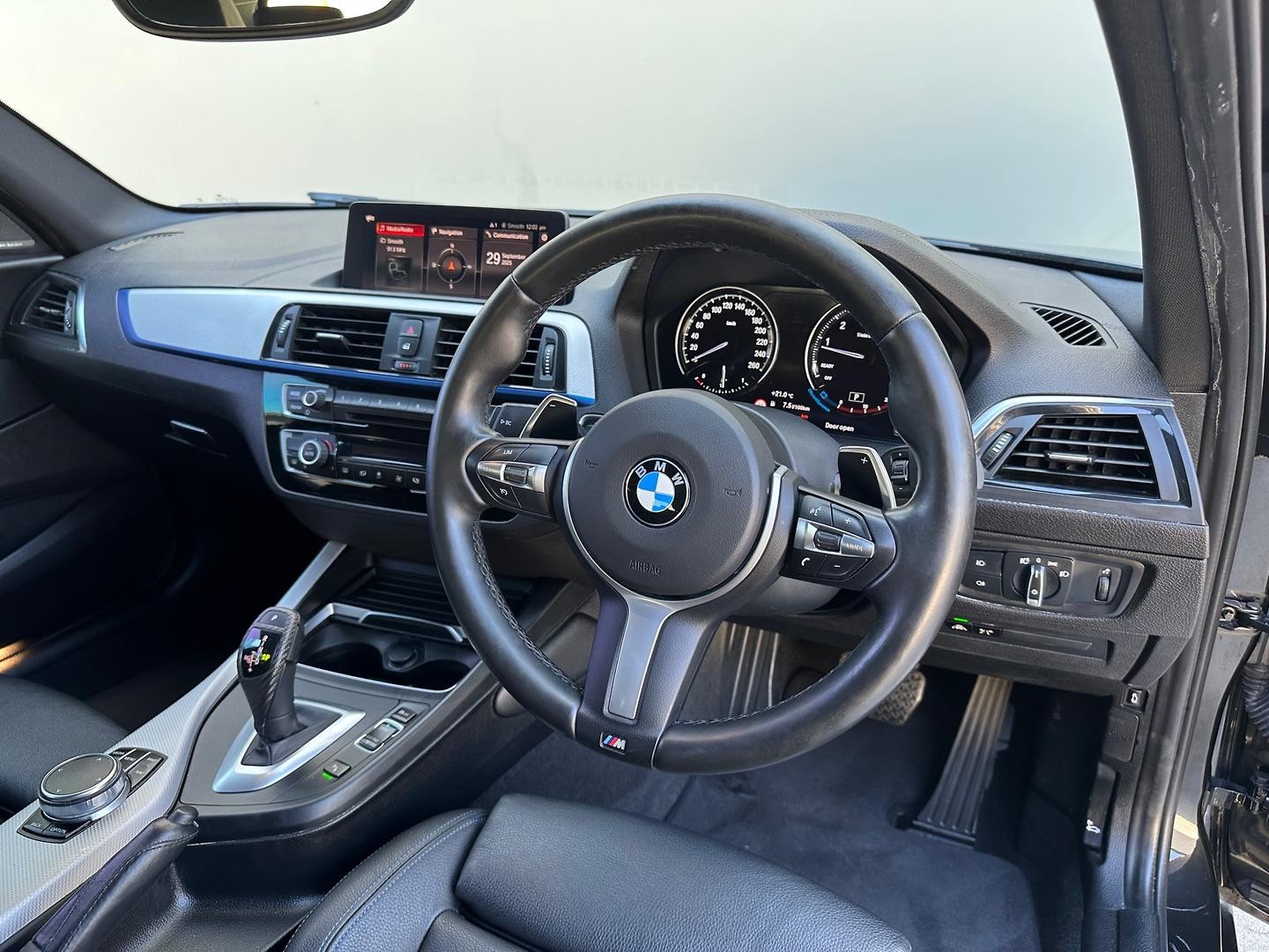 BMW 1 Series image 4