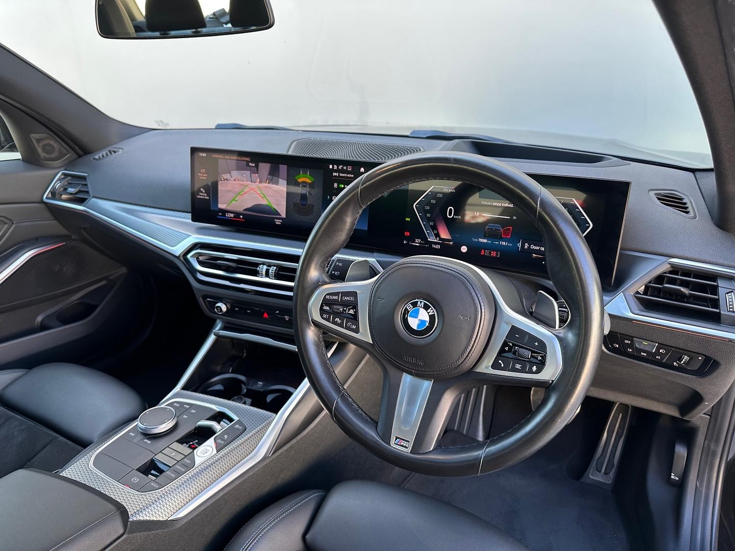 BMW 3 Series image 4