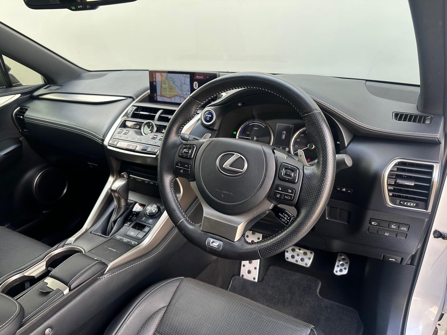 Lexus Nx image 4