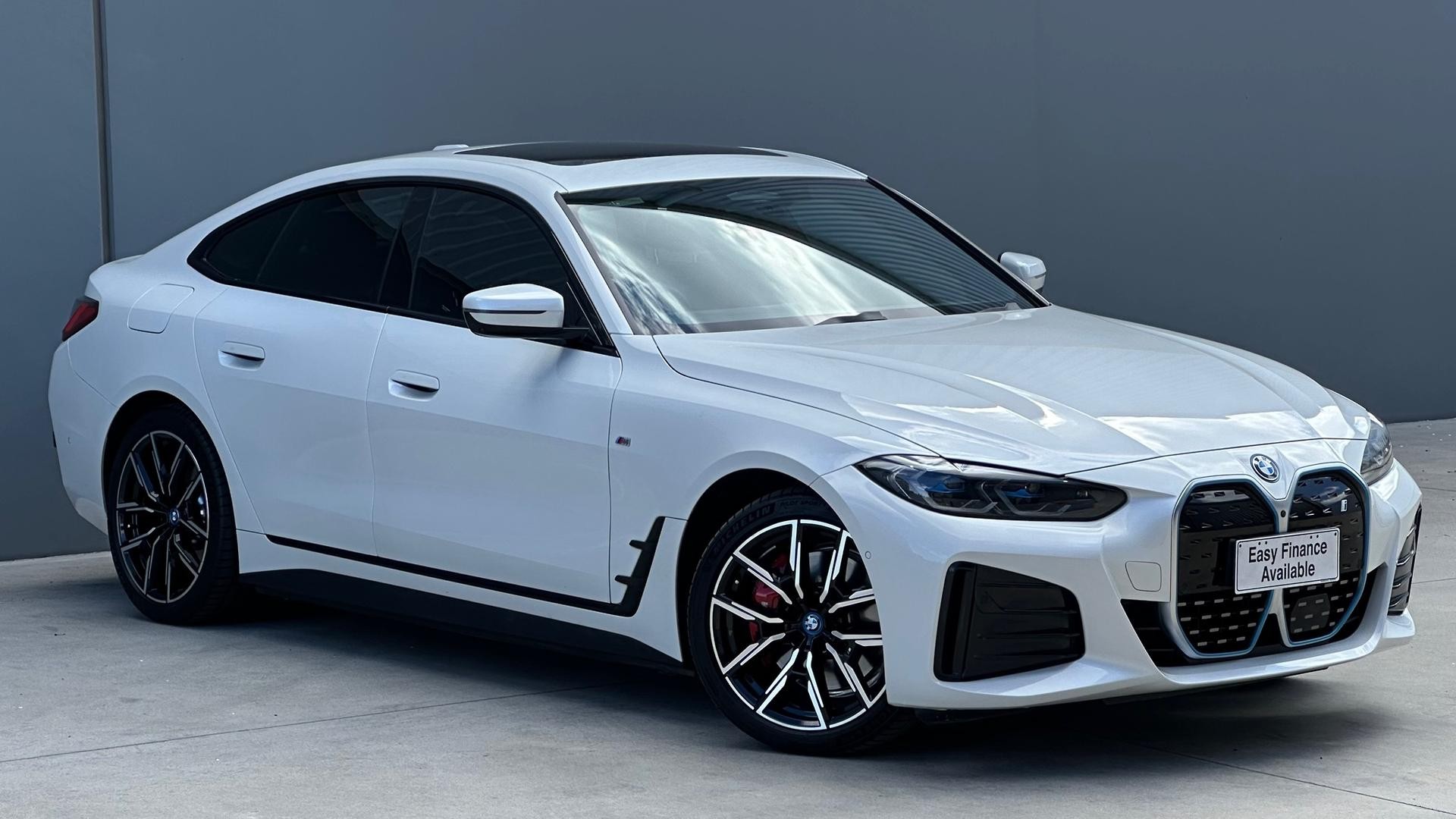 BMW I4 image 1