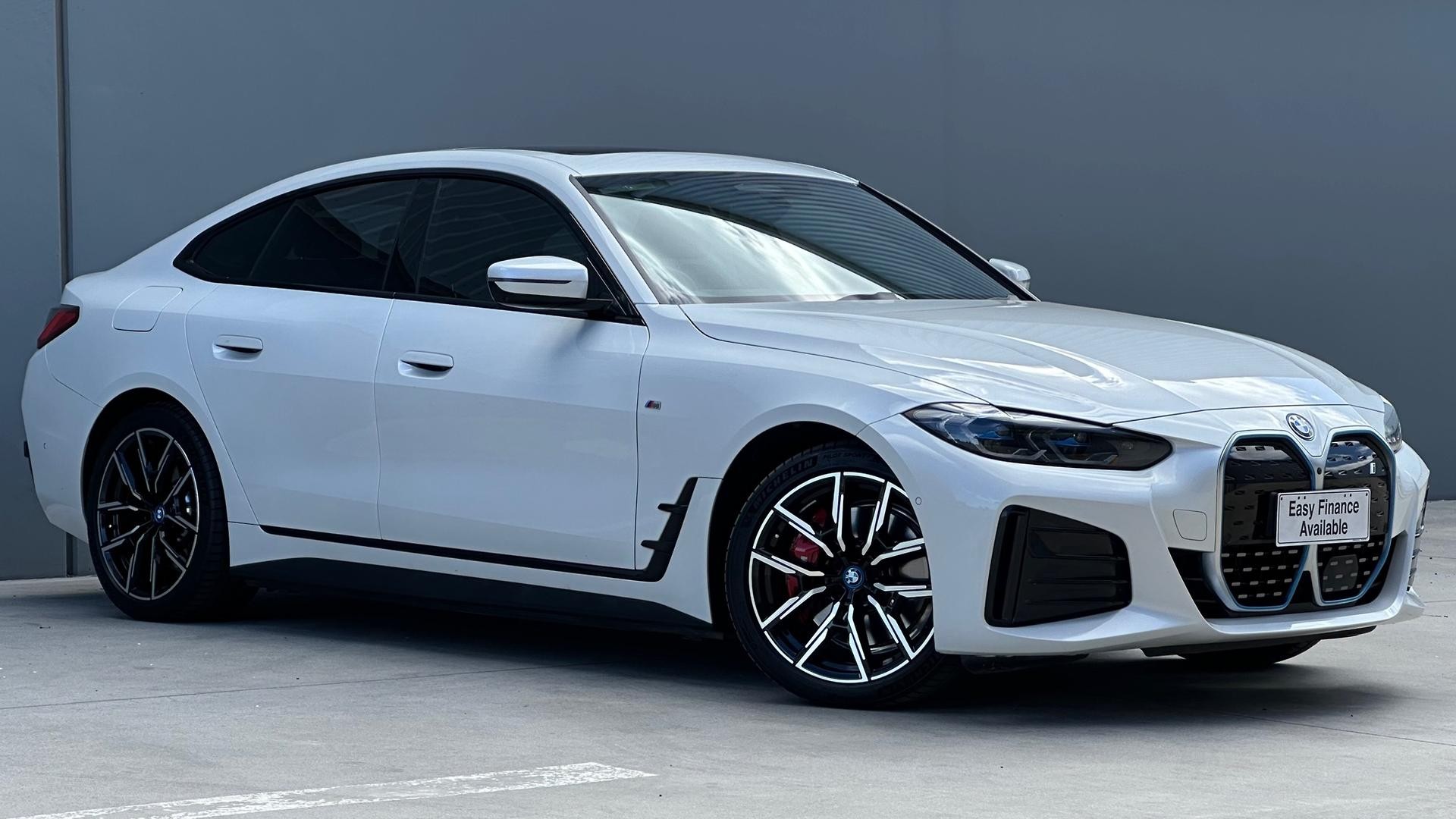 BMW I4 image 3