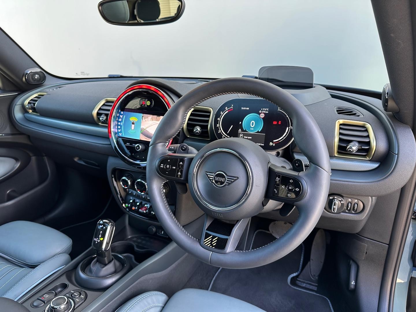 Mini Clubman image 4