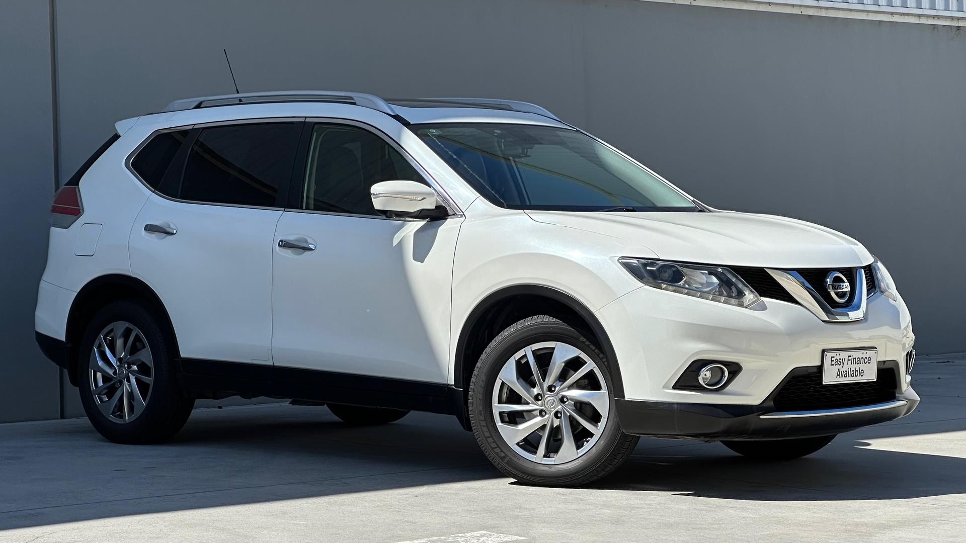 Nissan X-trail image 2