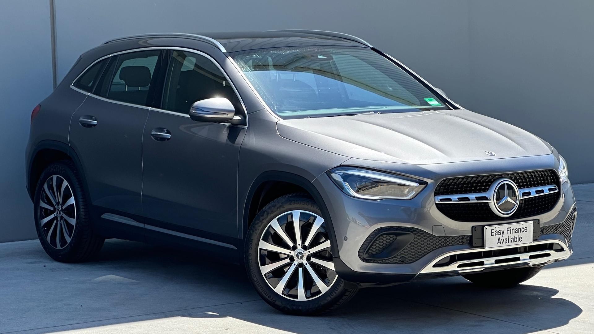 Mercedes Benz Gla-class image 1