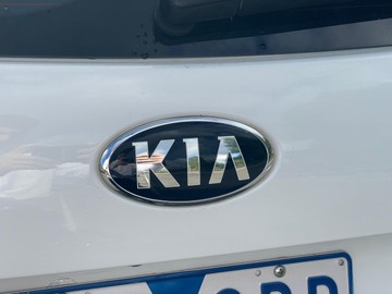 https://dvg-vehicle-assets.s3.amazonaws.com/W011997/1ux9zhv2vgwq2duaq9eom22y.jpg